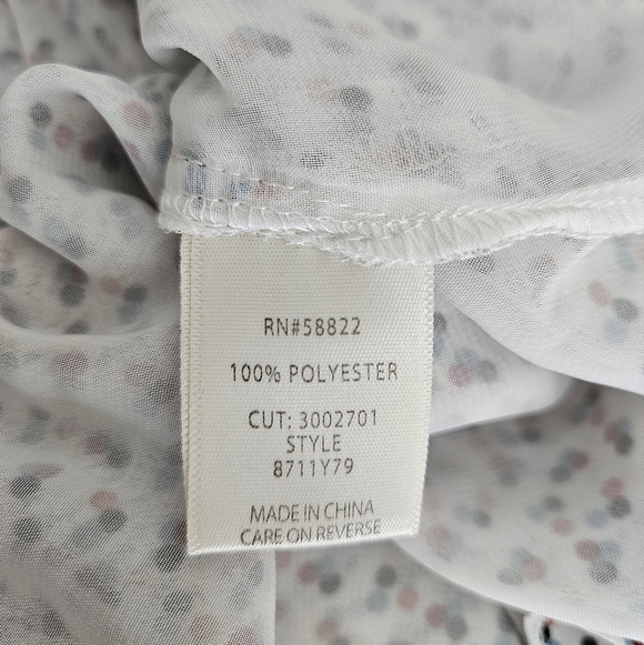 Max Studio Faux Wrap Blouse White Polka Dot Long Sleeve Ruffle VNeck Shirt Small - Picture 6 of 7